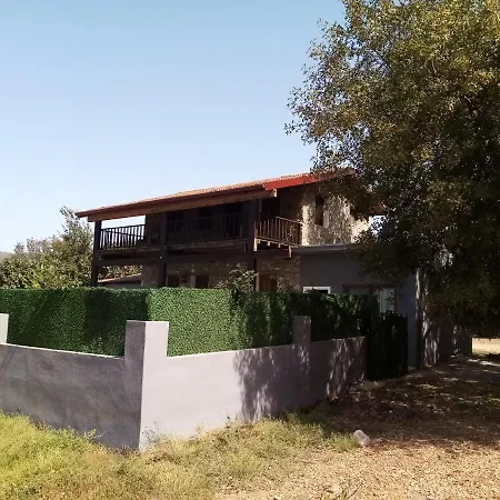 Βίλα Ciftlik Evi *
